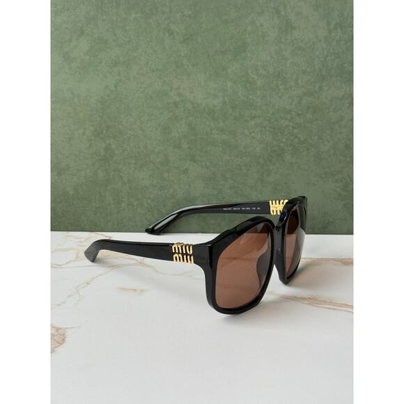 NEW Miu Miu MU A07S Brown Black Oversized Sunglasses $578 main image 4